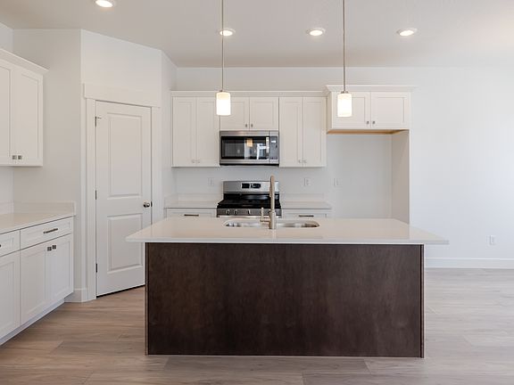 5th image of 4806 S Heartwood Rd #425