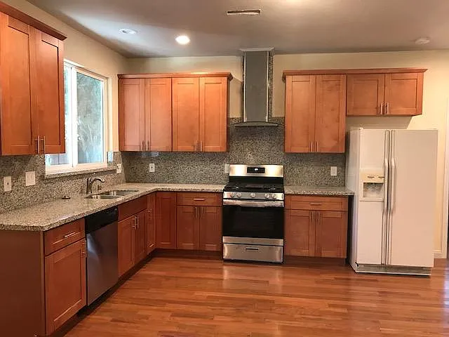 2458 Franciscan Ct — Photo 4