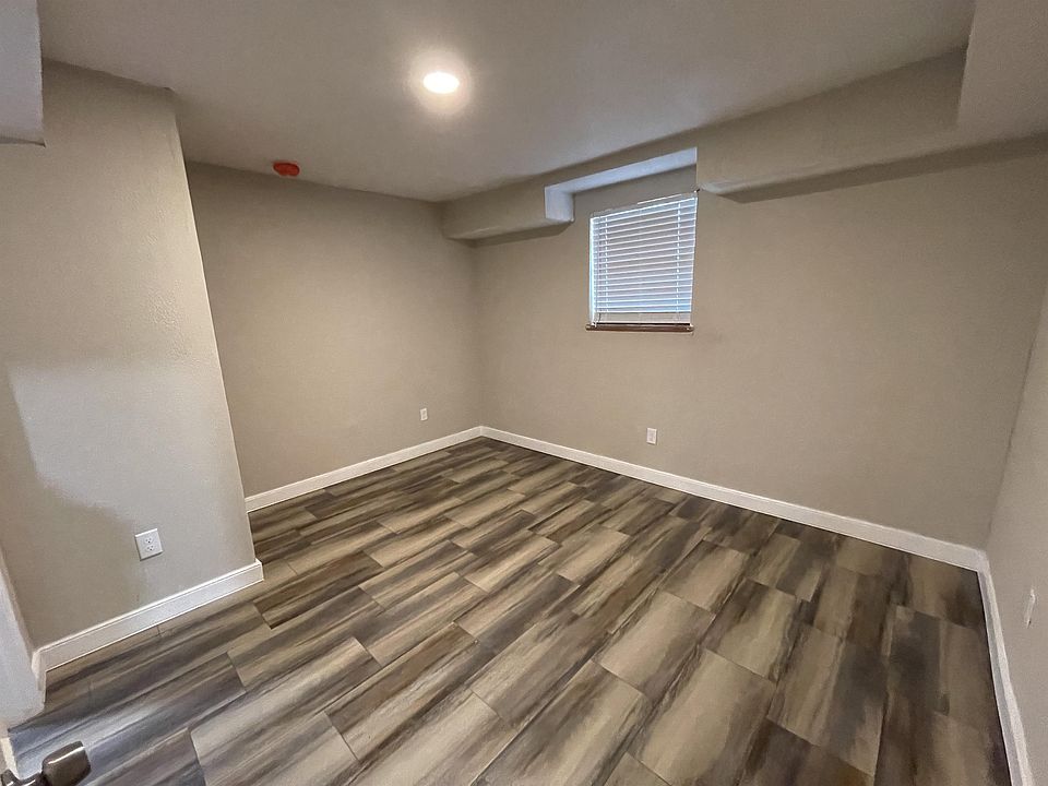Private Bedroom