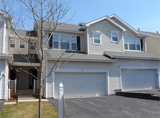 20 Alexandra Way #820, Clinton, NJ 08809