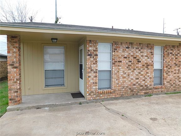 3rd image of 2510 Long Dr #A & B