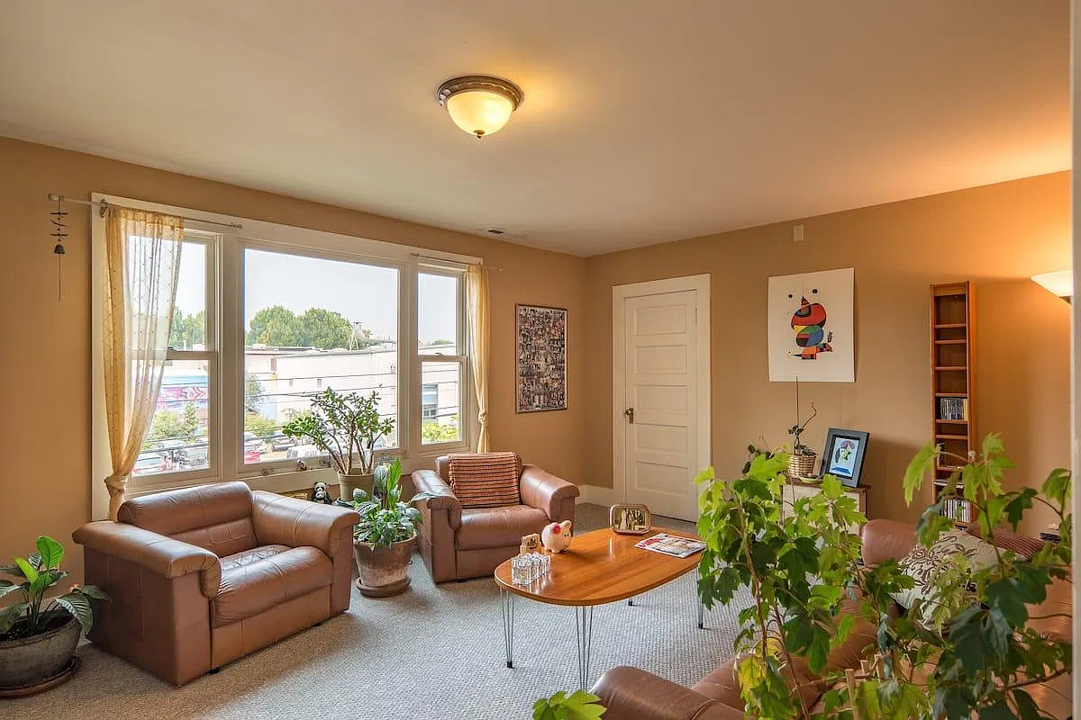 1 bed, 850 sqft, $1,800 — Photo 1