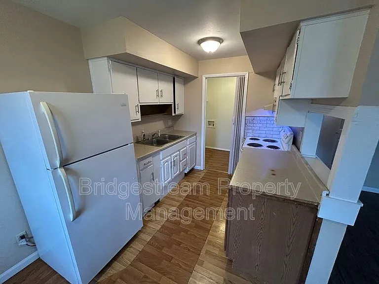 1901 Hazel Ave #2C — Photo 4