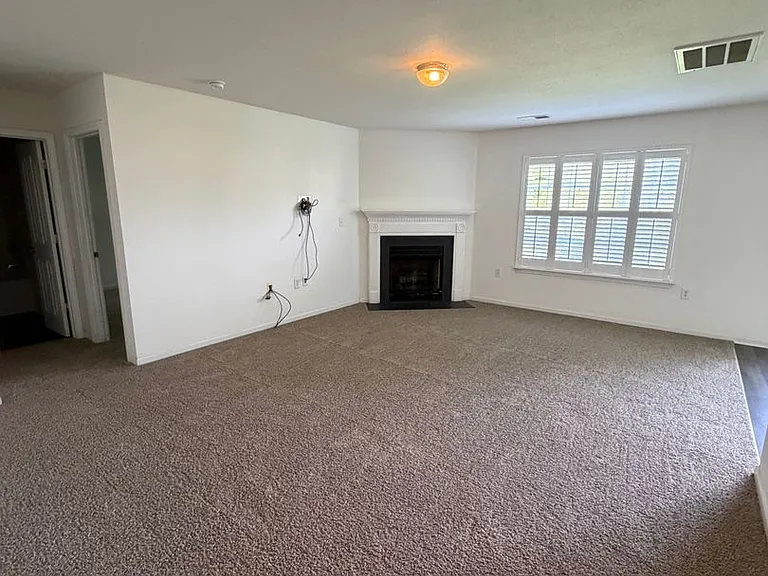 10211 Turkey Point Dr — Photo 3