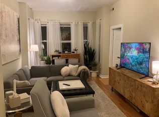 2633 W Homer St APT 2F, Chicago, IL 60647