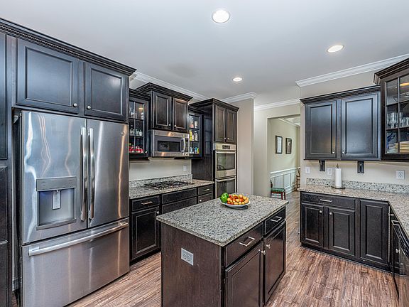 4th image of 101 Wachovia Ct