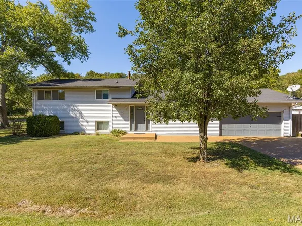 1249 Pleasant Dr, Arnold, MO 63010