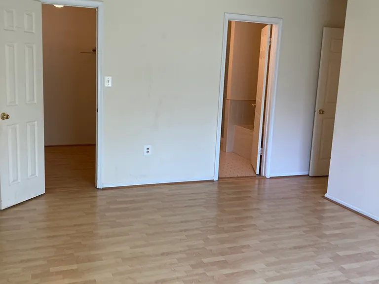 609 Magnolia Ln — Photo 8