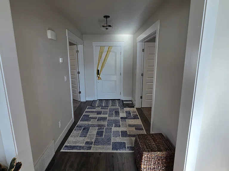 4203 W Gate Keeper Dr — Photo 2
