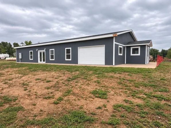 410 1st St, Nisland, SD 57762