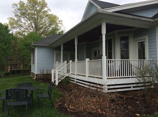 336 Anchor Dr, Moneta, VA 24121