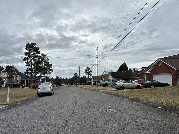 4th image of 2403 Ramblewood Dr