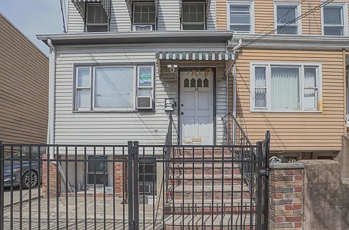 73 Wales Ave #2 Photo 1