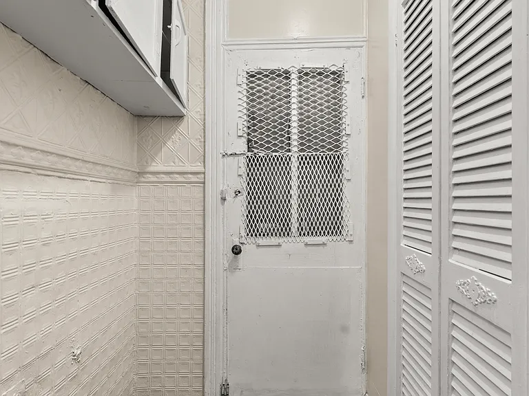 4215 Connecticut Ave #1W — Photo 19