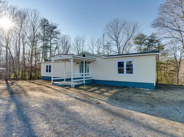 870 Ponderosa Dr, Soddy Daisy, TN 37379