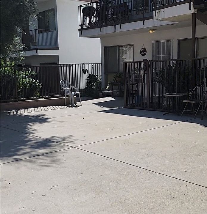 13050-dronfield-ave-apt-9-sylmar-ca-91342-mls-cv23188228-zillow