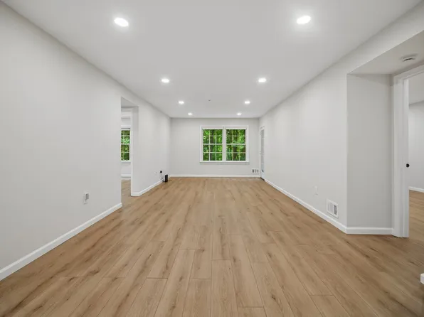 1415 York St #1415, Mahwah, NJ 07430