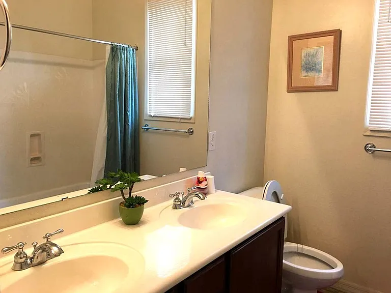 2111 E Chanute Pass — Photo 10