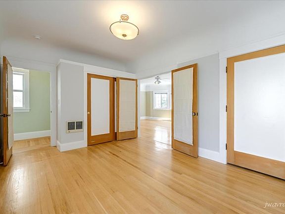 3rd image of 1845 Golden Gate Ave APT 4