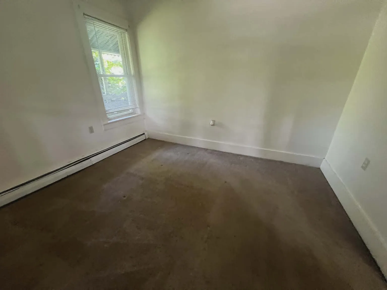 2 bed, $1,400 — Photo 2