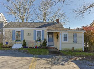 427 E Main St, Chatham, MA 02633