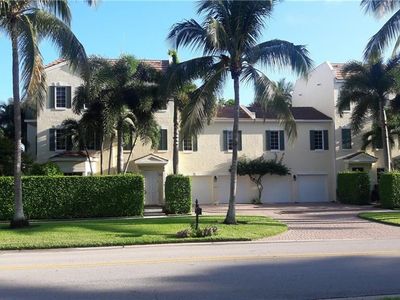 307 8th Ave S #13, Naples, FL, 34102