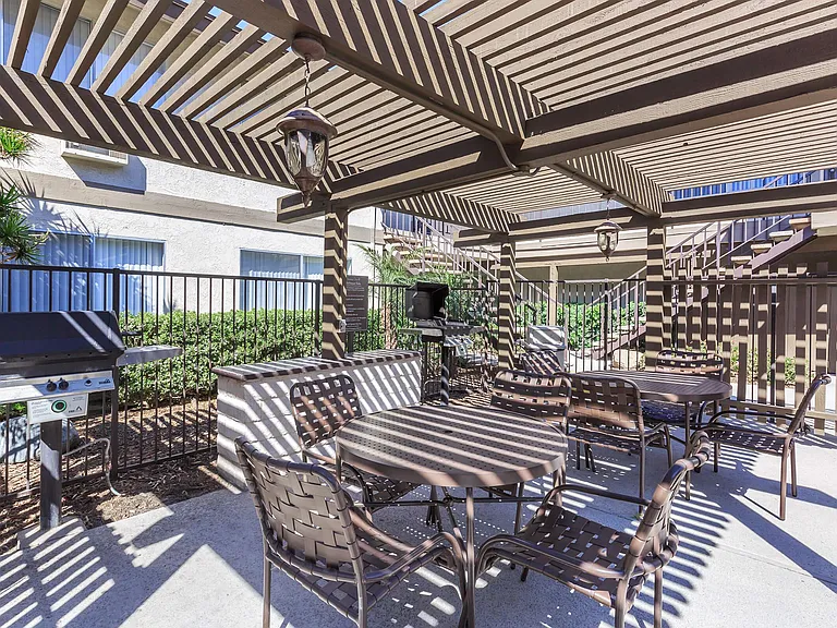 Singing Tree Apartment Homes — Photo 4