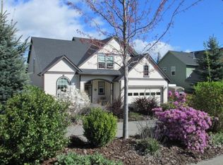 4190 Summitview Way, Hood River, OR 97031