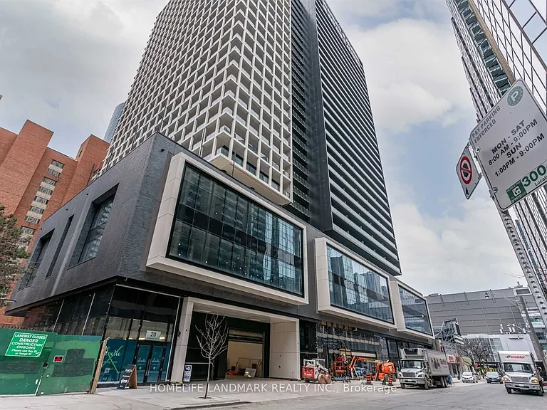20 Edward St #1221 — Photo 1