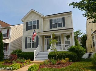 42729 Center St, Chantilly, VA 20152