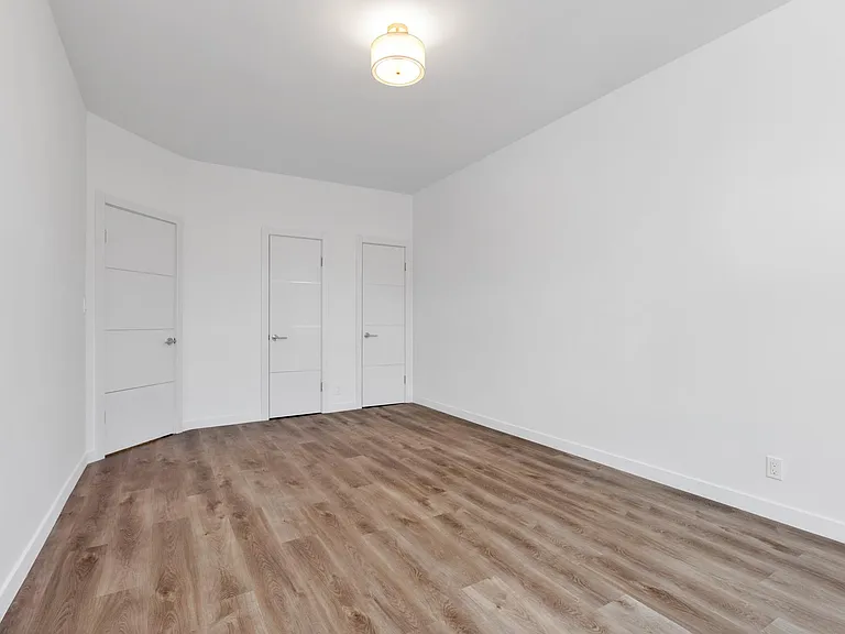 2930 Brighton 12th St #2 — Photo 17