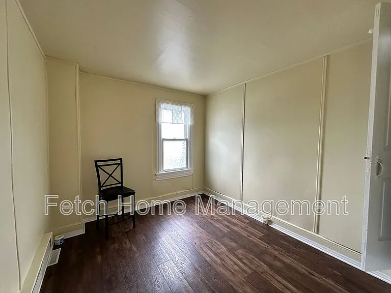 1024 Birch St — Photo 10