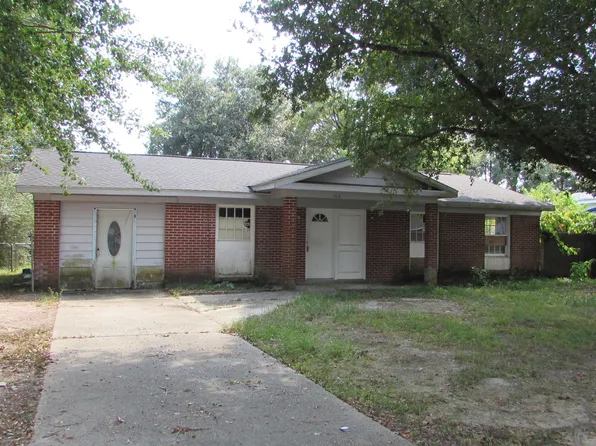 103 Fore St, Gulfport, MS 39503