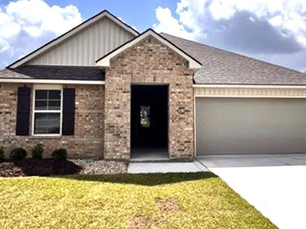 138 Lake Ridge Dr, Broussard, LA 70518