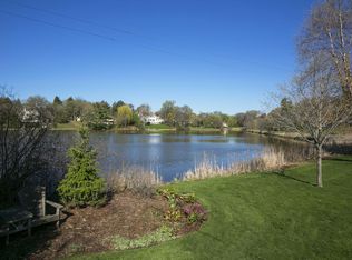 5502 Lakeview Dr, Edina, MN 55424