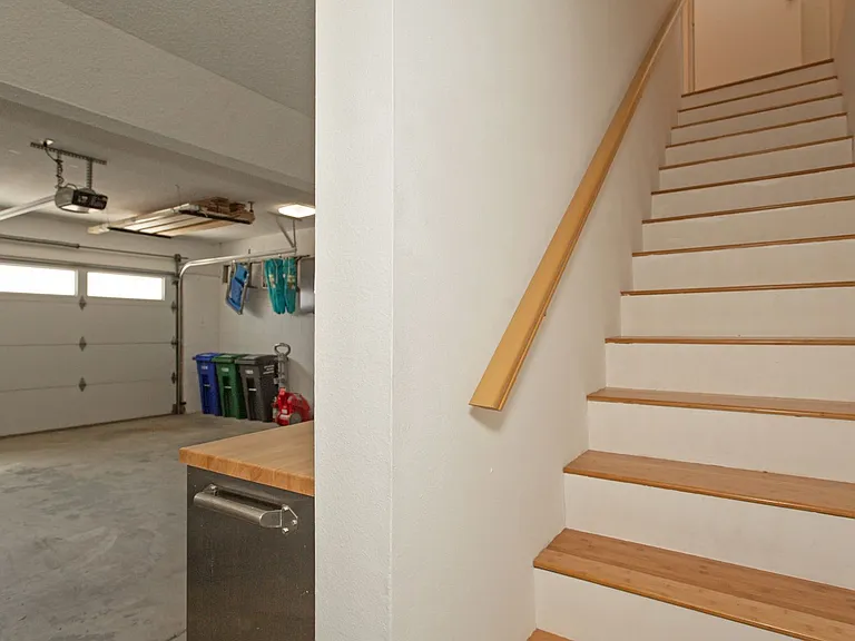 168 Walnut Ave — Photo 35