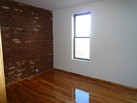 Rented by JR Properties, LTD | media 9