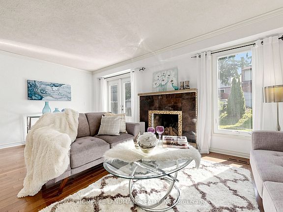 5th image of 37 Treetops Ct