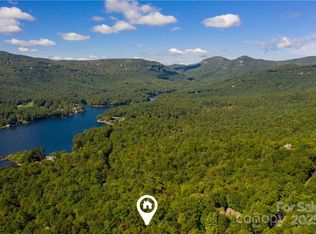 27 Hawk Mountain Rd #27, Lake Toxaway, NC 28747