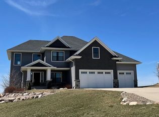 3964 Macbride Pl NE, Solon, IA 52333