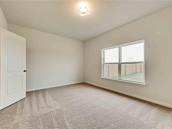 5th image of 1631 Twin Hills Way