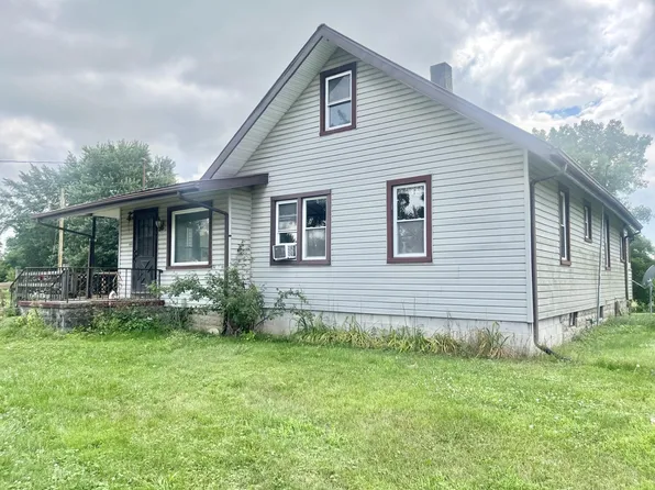 7981 S Packerton Rd, Claypool, IN 46510