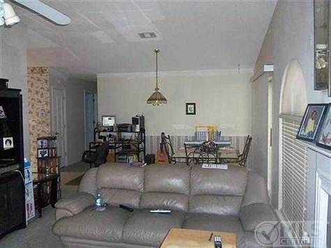 4th image of 3142 S Fulmer Cir