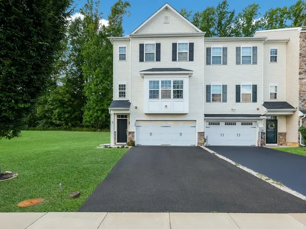 100 Carters Ml, Trevose, PA 19053