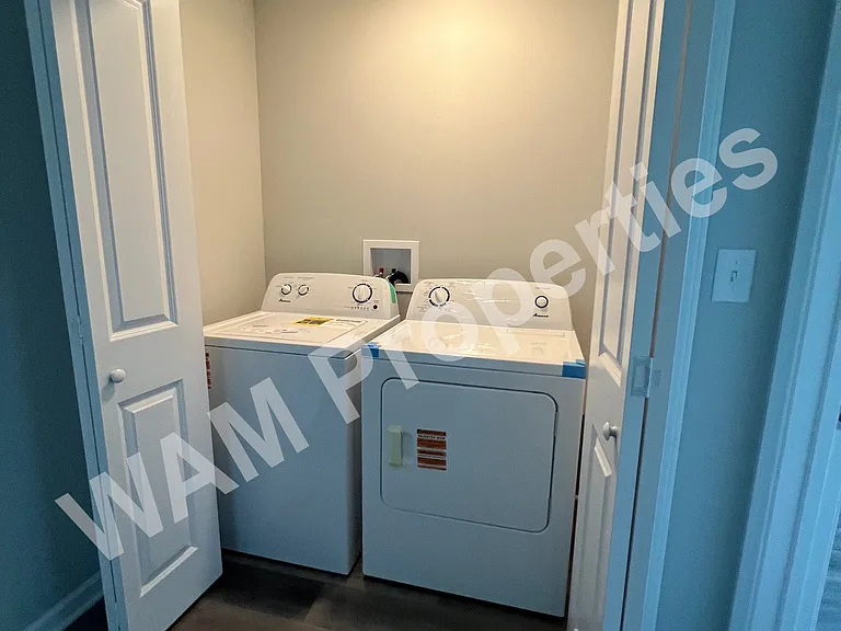 5132 NW Torgerson Dr — Photo 8