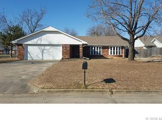 2723 S 26th St, Muskogee, OK 74401