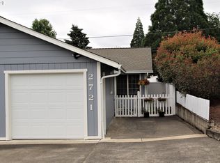 2721 W Lorraine Ave, Roseburg, OR