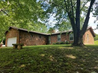 2325 Shake Rag Rd, Dongola, IL 62926