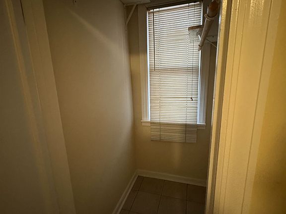 3rd image of 4250 N Tripp Ave #1R
