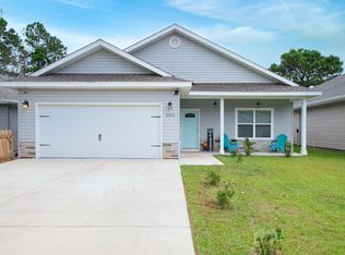 2252 Tom St, Navarre, FL 32566